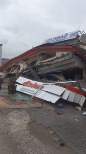 antakya hatay notte terremoto palazzo crollo